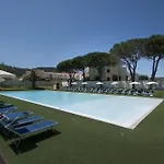 Ahr Baja & Hotel