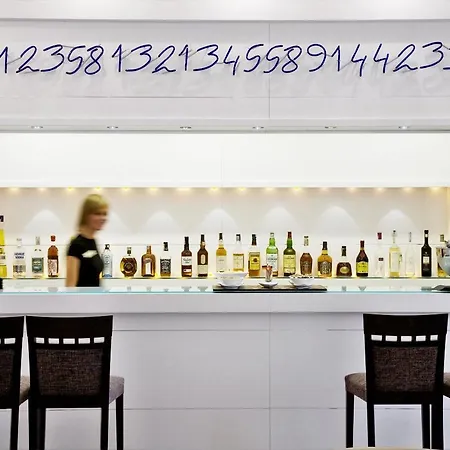 Hotell Ahr Baja &