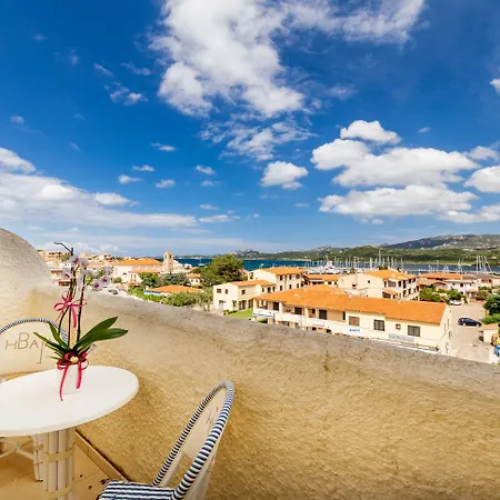 Ahr Baja & 4* Cannigione