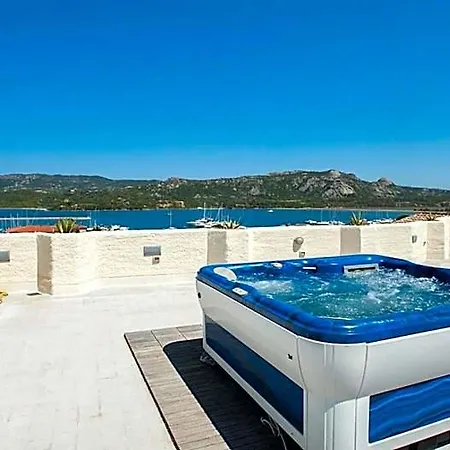 Ahr Baja & Hotel Cannigione