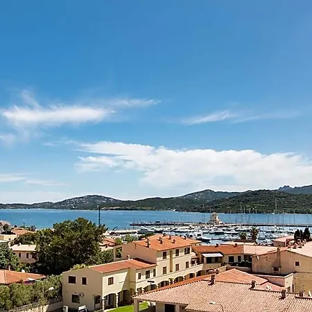 Ahr Baja & Hotel