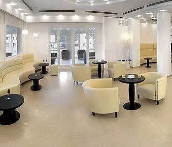 酒店 Ahr Baja & 坎尼吉翁