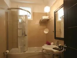 Ahr Baja & Cannigione